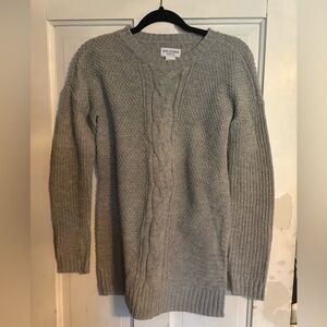 Arizona Jean Company Gray Crew Neck Long Sweater